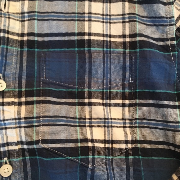 AE flannel - Picture 3 of 3